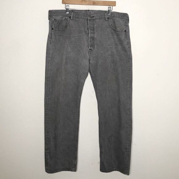 Levi's Mens 501 Jeans Size 42 x 30 Straight Leg Gray Denim 100% Cotton - Picture 9 of 9